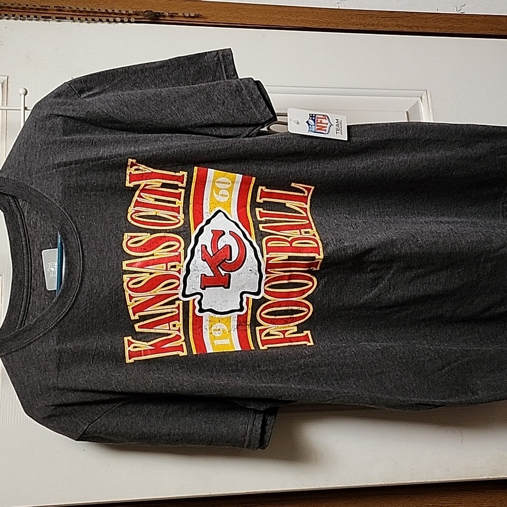 Kansas City football tshirt NWT